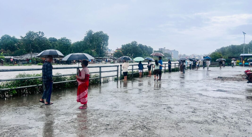 आगामी दुई दिन भारी वर्षा हुने, काठमाडौं उपत्यका सहित ३७ जिल्लामा हाई अलर्ट जारी