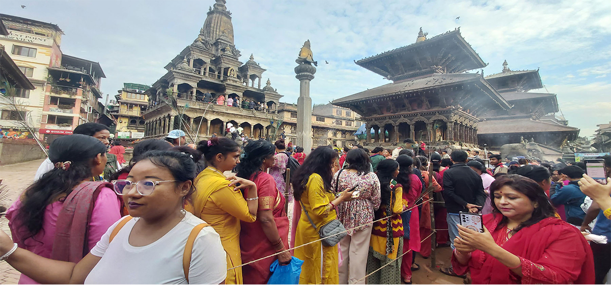 श्रीकृष्ण जन्माष्टमी भगवान कृष्णको पूजा आराधना गरी मनाइँदै